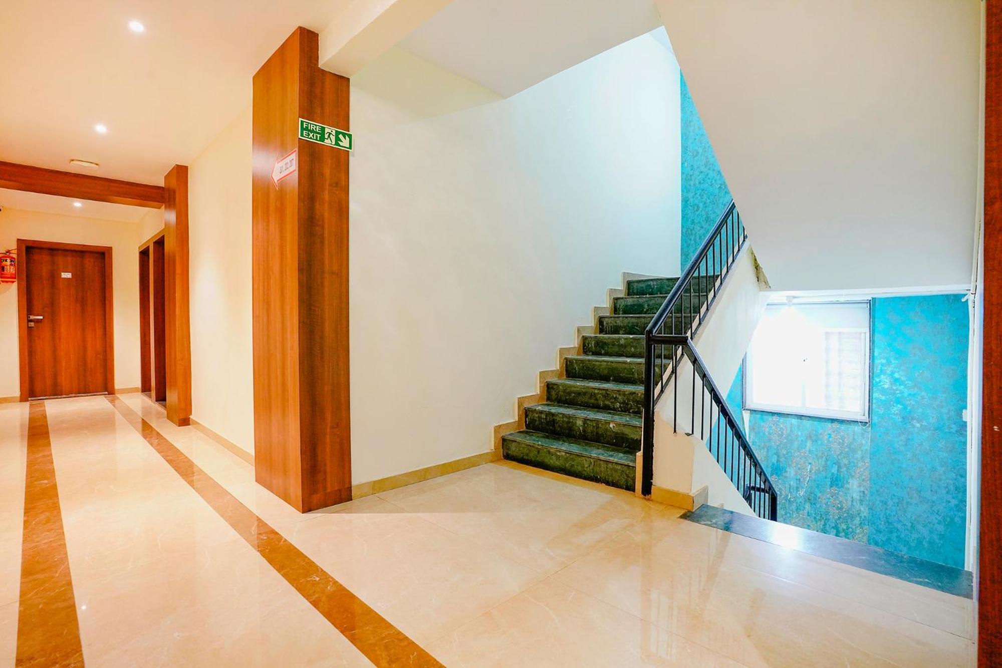 Fabhotel Prime Hangout - Narhe Yerandwane Exterior foto